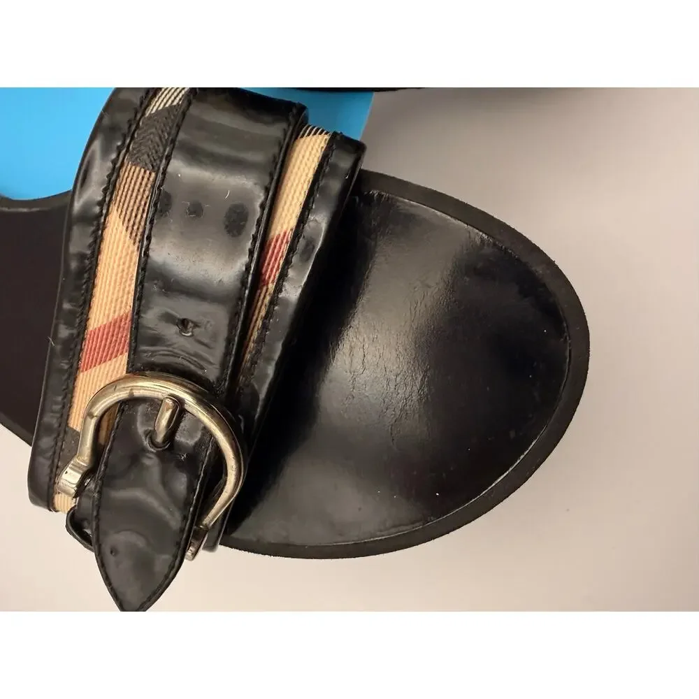 Burberry nova check pattern, leather slides
